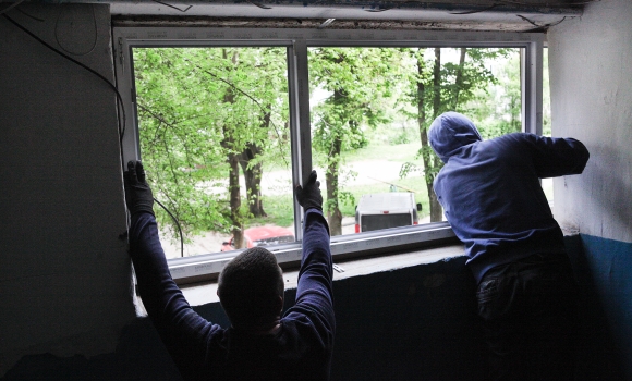 У Вінниці в будинку на Андрія Первозванного, 50 замінили старі вікна на сучасні