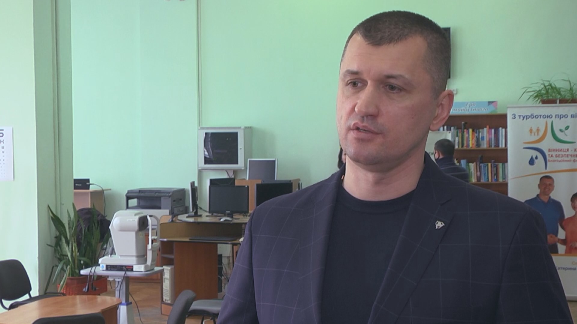 У Вінниці пенсіонерам влаштували безкоштовну перевірку зору