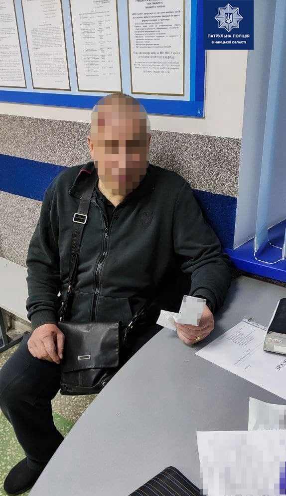 У Вінниці ймовірно нетверезий водій намагався побитися з копами