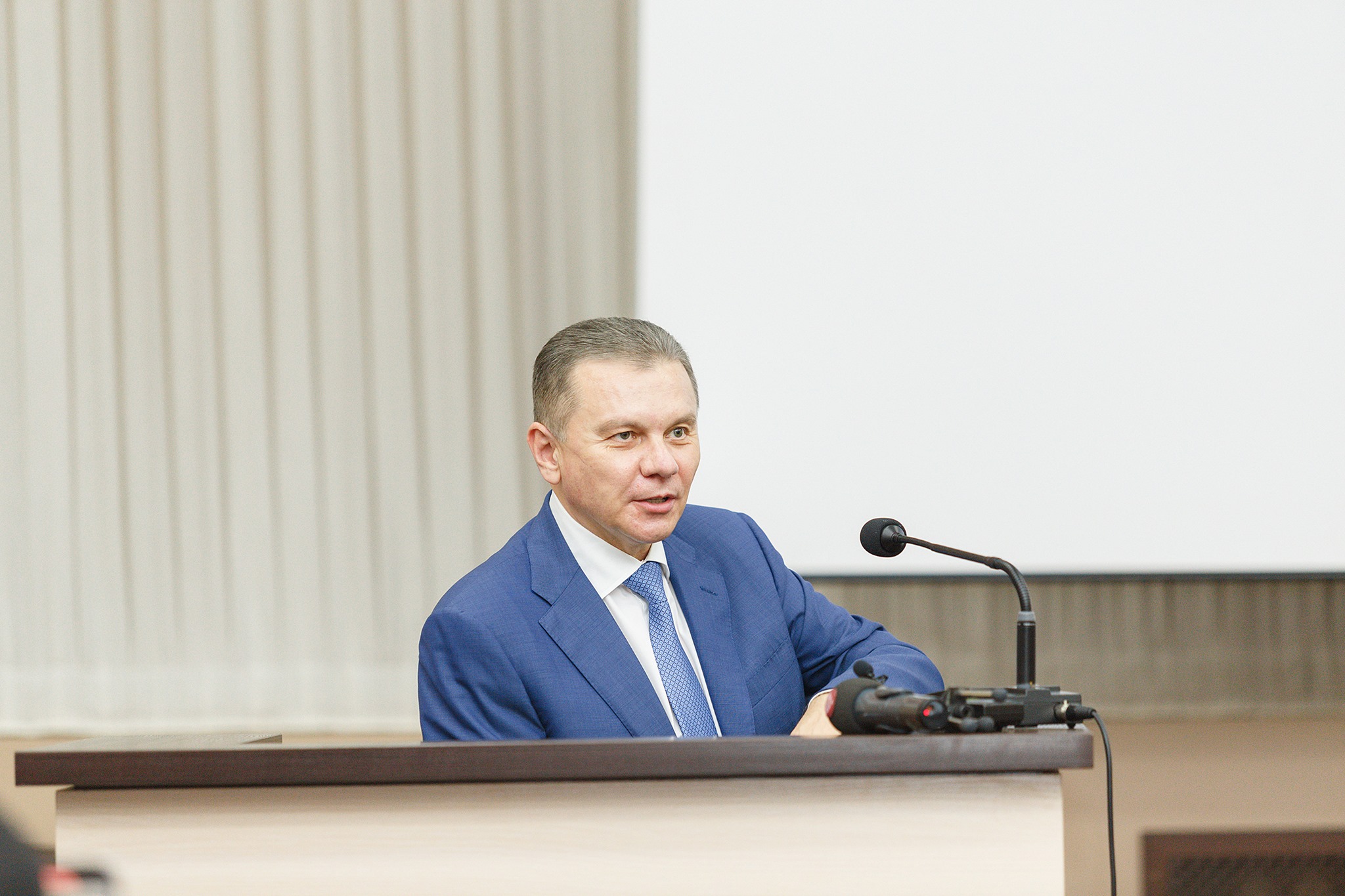 У Вінниці обговорили розвиток кардіохірургії та трансплантації