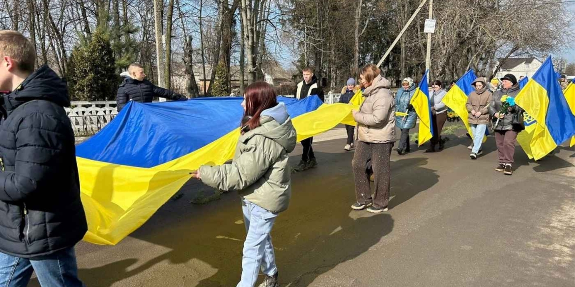 “На щиті” до Джулинської громади повернувся воїн батальйону морської піхоти