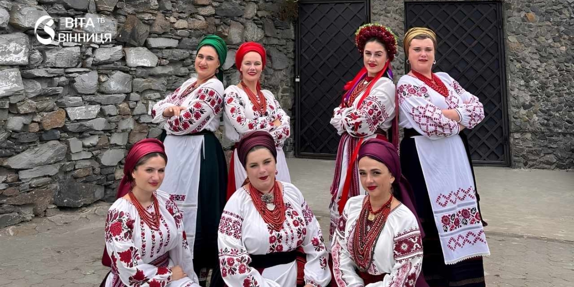 «Оксамит» гідно представив Вінниччину на конкурсі автентичної пісні