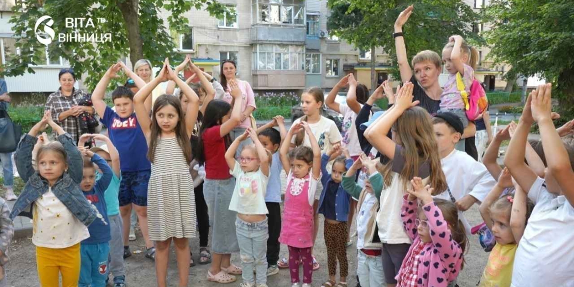 «Сортуємо разом — рятуємо планету» у Вінниці зібрали 5 кг батарейок під час екологічної акції