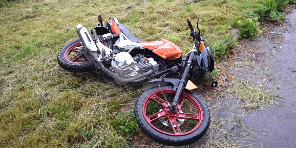 В Погребищенській громаді загинув 17-річний мотоцикліст: підліток в’їхав у електроопору