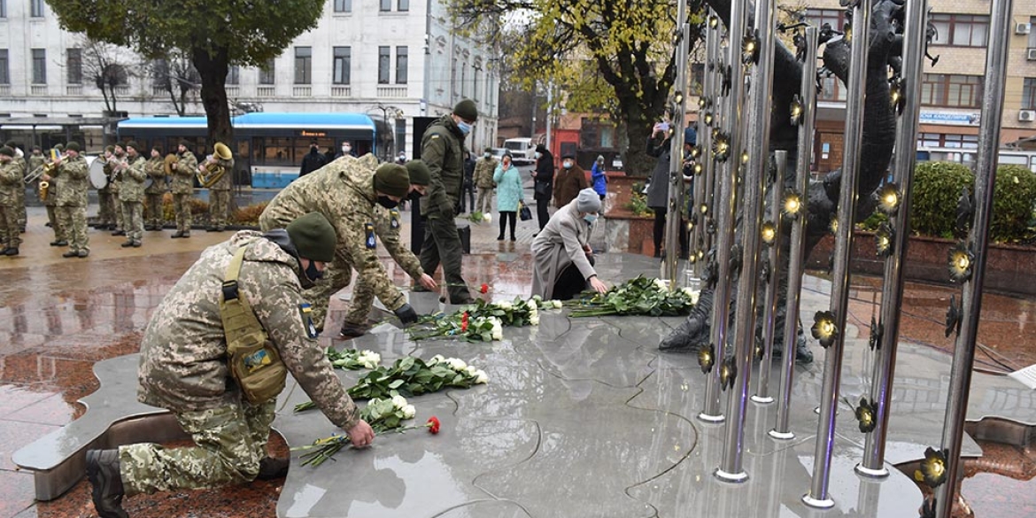 Вінничани вшанували пам’ять загиблих патріотів