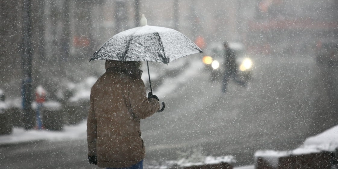 15 грудня у Вінниці вночі прогнозують сніг, а вдень - дощ та ожеледицю