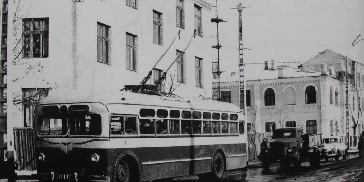 Тролейбусному руху у Вінниці - 57 років!