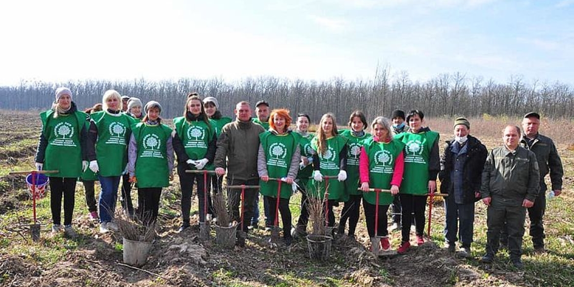 На Вінниччині триває Всеукраїнська акція "Створюємо ліси разом"