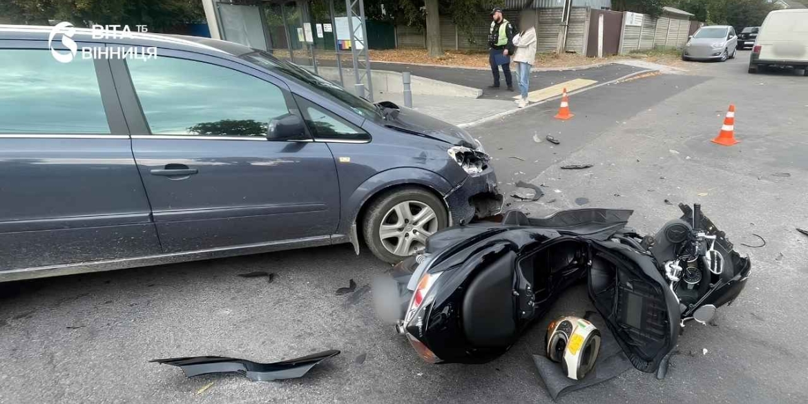 17-річного мотоцикліста забрали до лікарні після аварії на Хмельницькому шосе у Вінниці