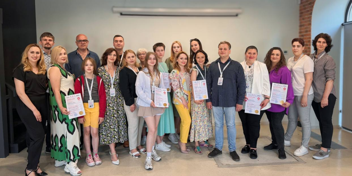 17 випускників отримали сертифікати «Школи гідів та амбасадорів Вінниці»