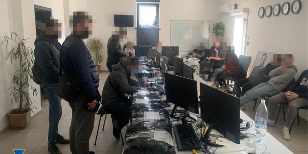 У Вінниці CБУ викрила мережу підпільних шахрайських “call-центрів”