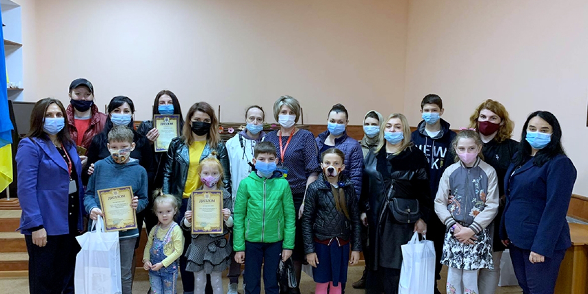 У Вінниці відзначили учасників конкурсу "Традиції святкування Великодня в Україні та у моїй родині"