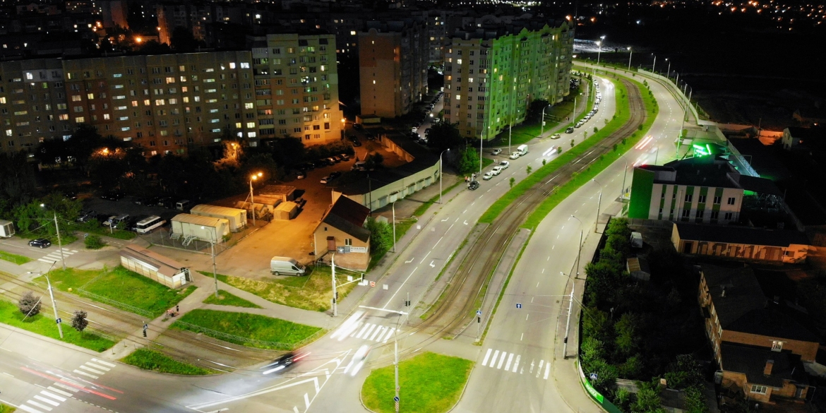 У Вінниці на п’яти магістралях облаштували сучасне освітлення