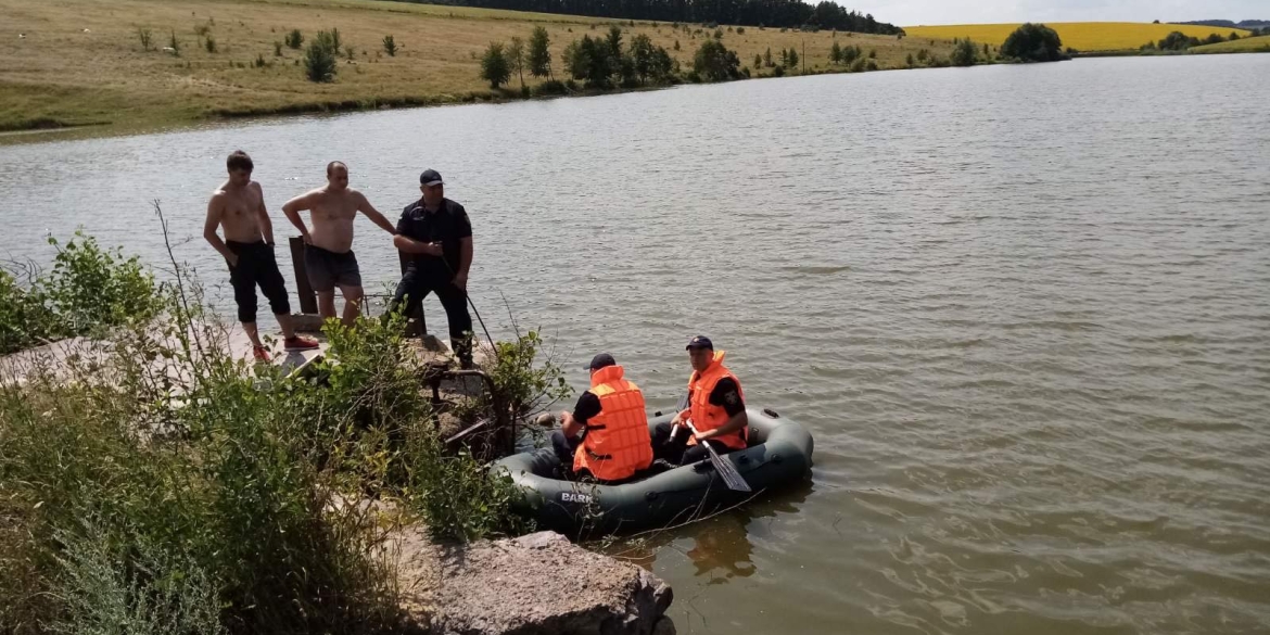 На Вінниччині під час відпочинку на воді втопилися двоє людей