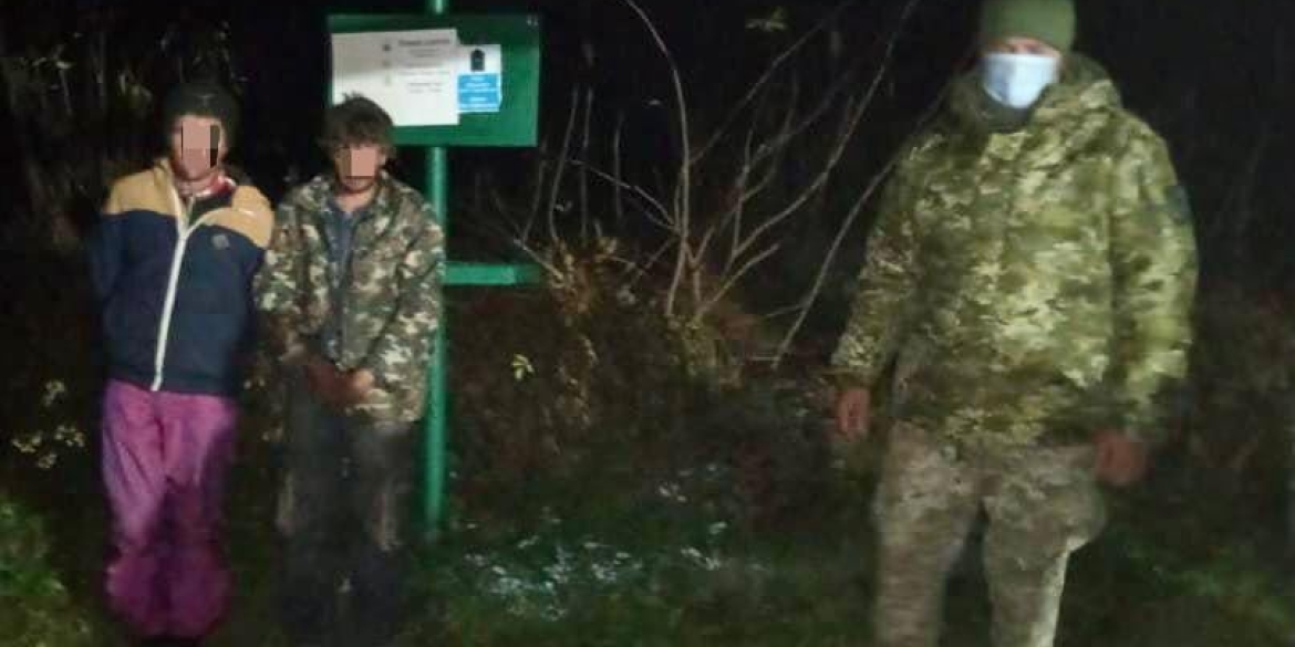 На Вінниччині спіймали чоловіків, які намагались незаконно потрапити в Україну