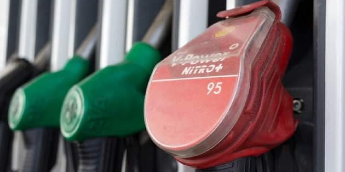 Відсьогодні ціни на бензин та дизельне пальне в Україні знизяться