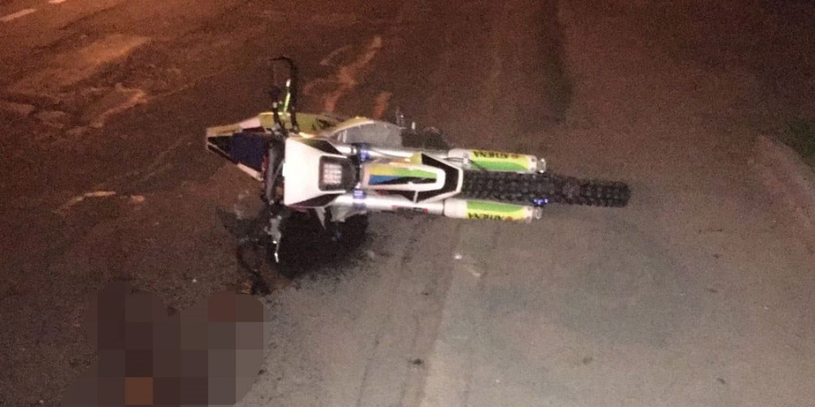 Мотоцикліст, який влетів у відбійник у Вінниці, знаходиться в реанімації