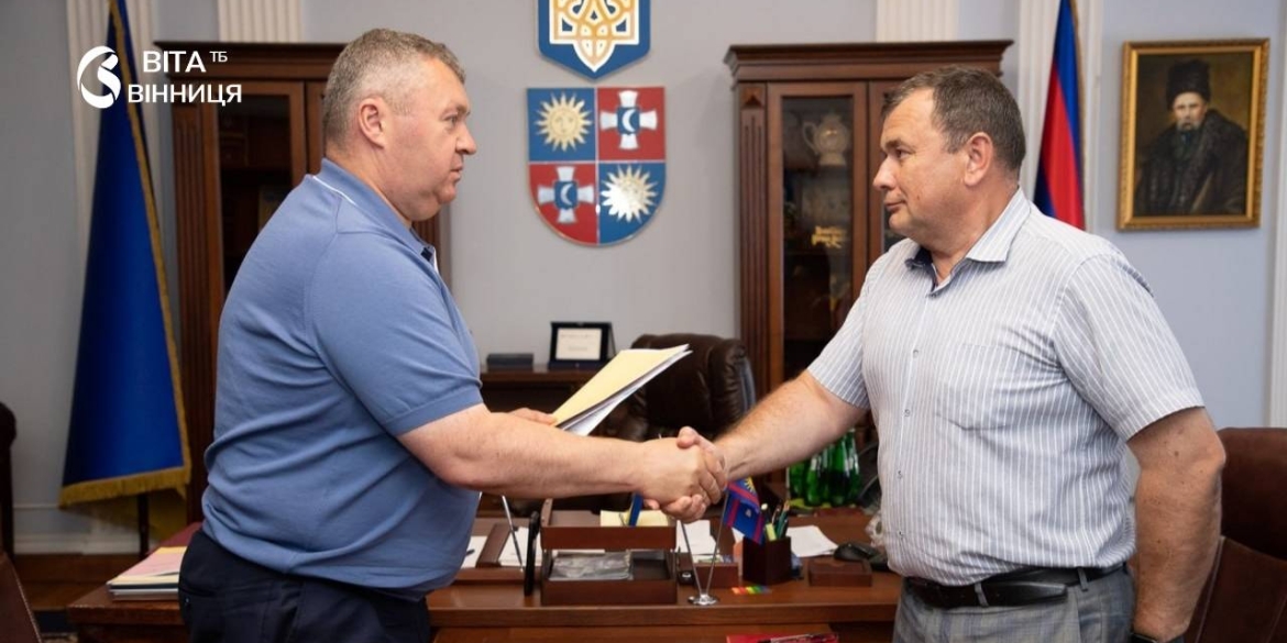 34 роки в освіті керівника Тиврівського ліцею призначили на новий термін