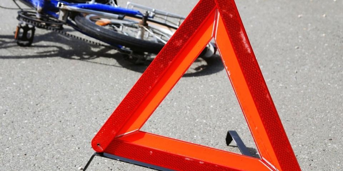 В Ямполі водій Volkswagen травмував старенького велосипедиста