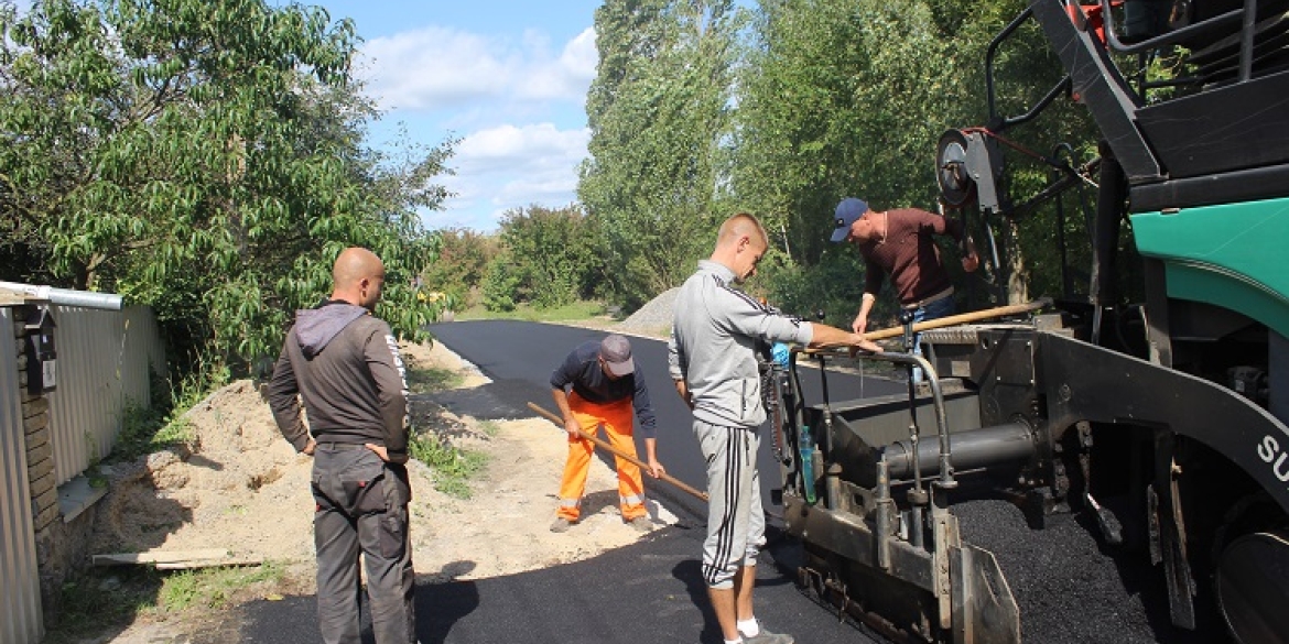 У Калинівці завершили будівництво дороги по вулиці Довженка