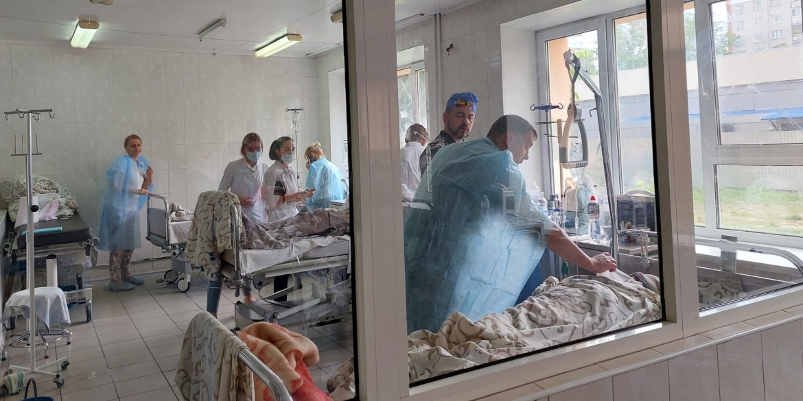 55 поранених від ракетного обстрілу Вінниці досі у лікарнях, 8 - у важкому стані