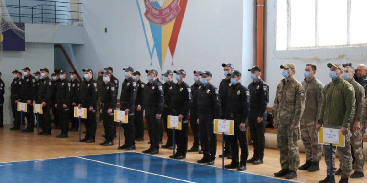 У Вінниці відбулися змагання з армреслінгу серед поліцейських