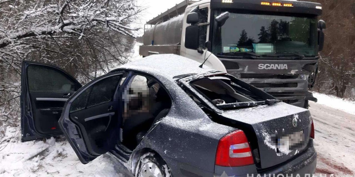 Смертельна ДТП в Гайсинському районі: загинув водій Skoda, який "врізався" у вантажівку