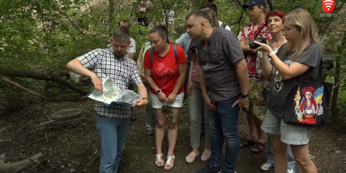 "Річка-невидимка: фантастичні місця та де їх шукати" — лекцію просто неба провели у Вінниці