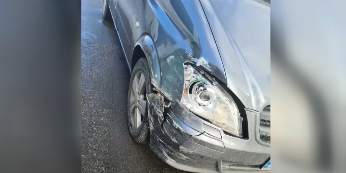 Аварія у Вінниці: автомобіль Renault в'їхав у Mercedes