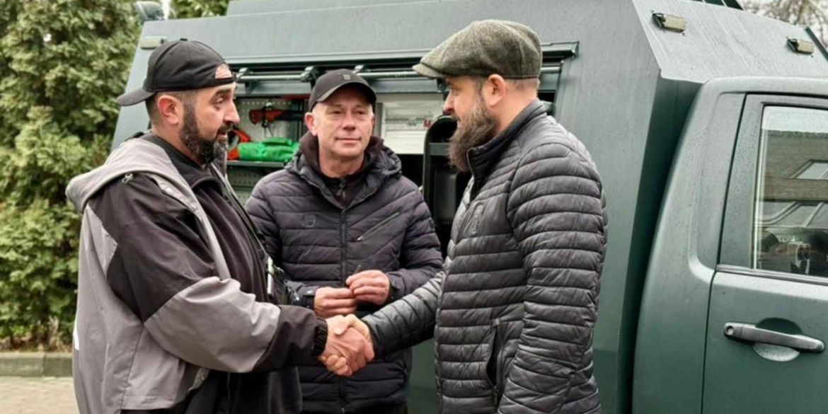 Бершадська громада передала військовим автономну мобільну ремонтну майстерню