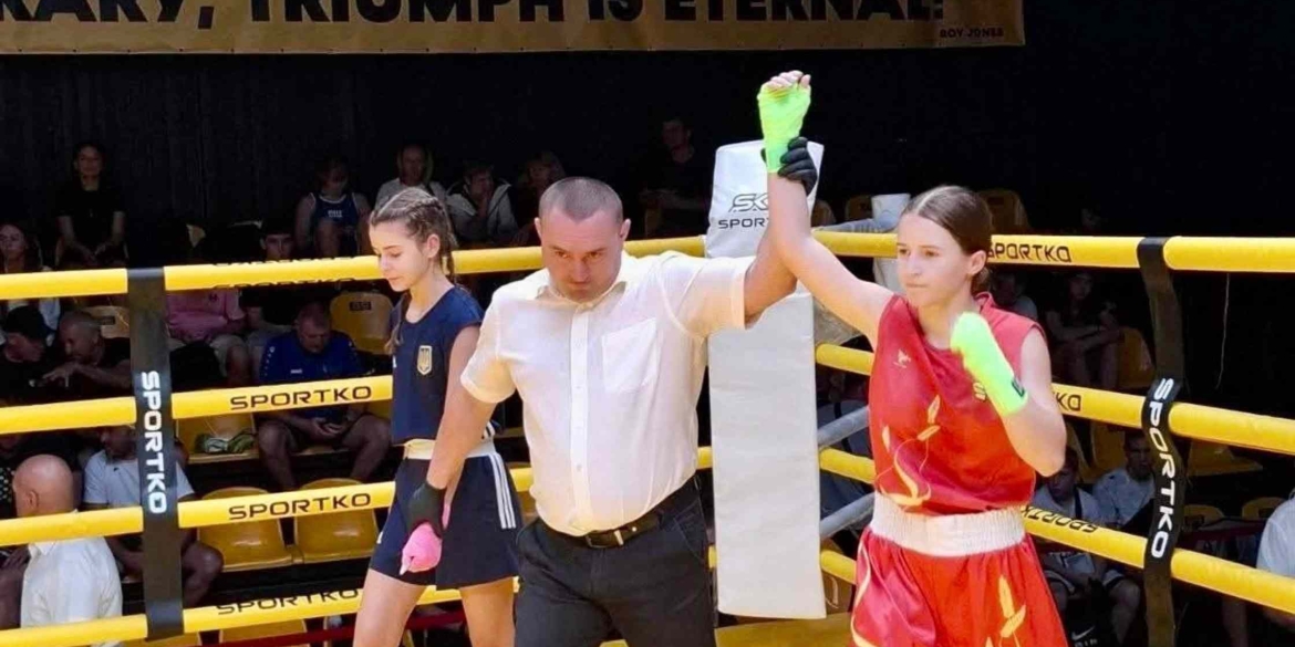Боксерка з Вінниччини стала чемпіонкою України з боксу серед юнаків та юначок