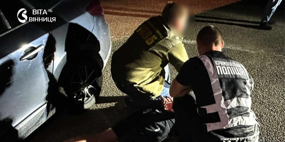 Будинок-схованка і човен на Дністрі на Вінниччині викрили масштабну схему втечі до Молдови