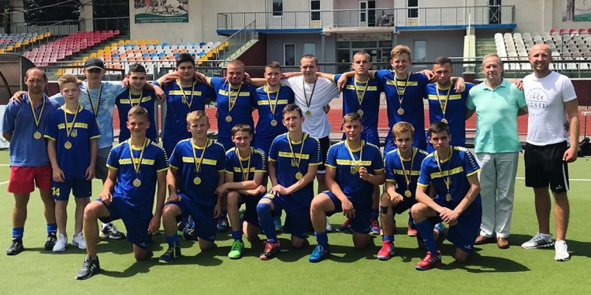 Юні вінничани - чемпіони України з хокею на траві