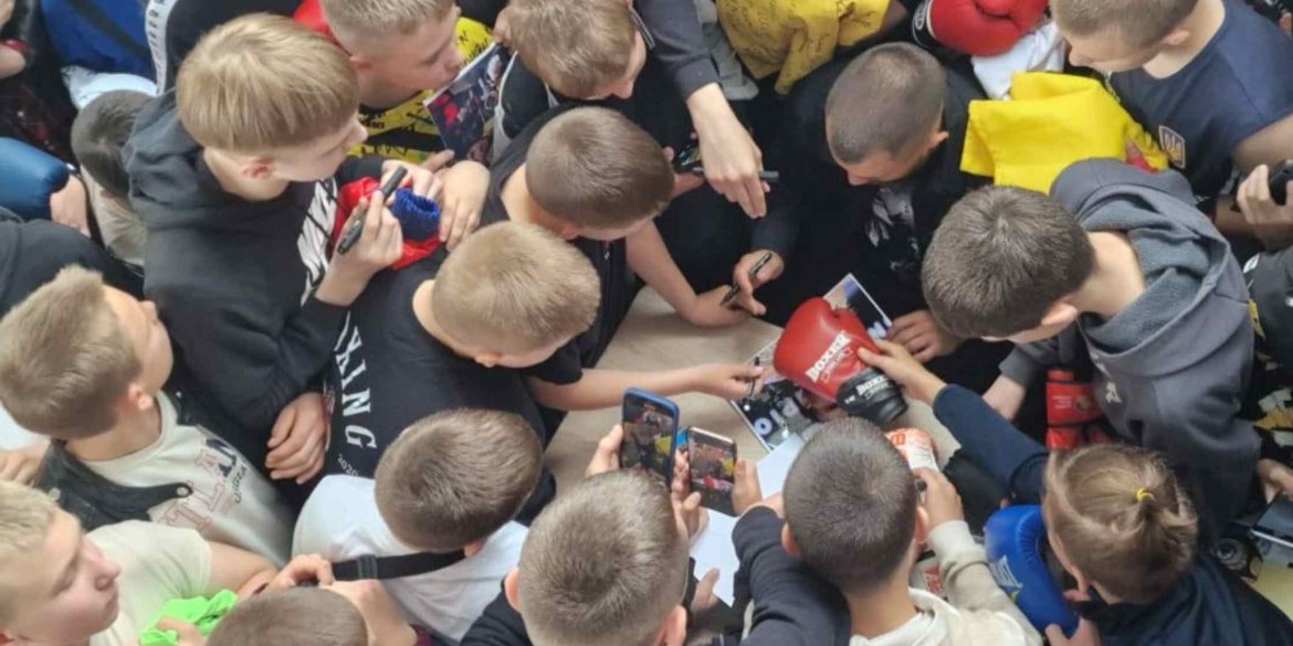 Чемпіон світу завітав на відкриту першість з боксу в Іллінцях