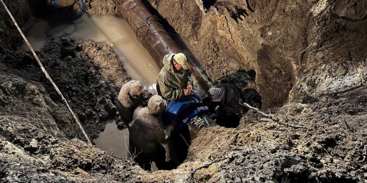 Через ремонт водогону перекритий рух транспорту на Хмельницькому шосе у Вінниці