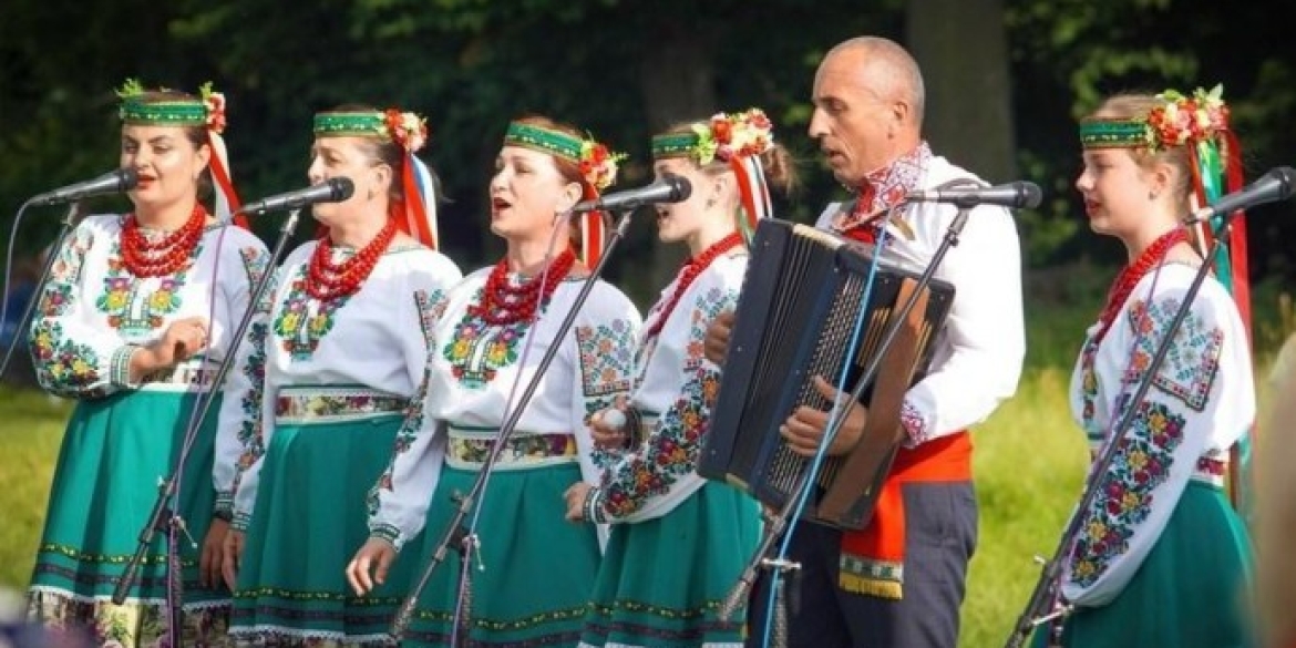 Мешканців села Малі Крушлинці запрошують на "Мистецьке літо"