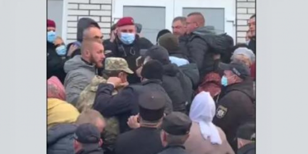 На Покрова прихильники УПЦ МП провокували вірян на Вінниччині