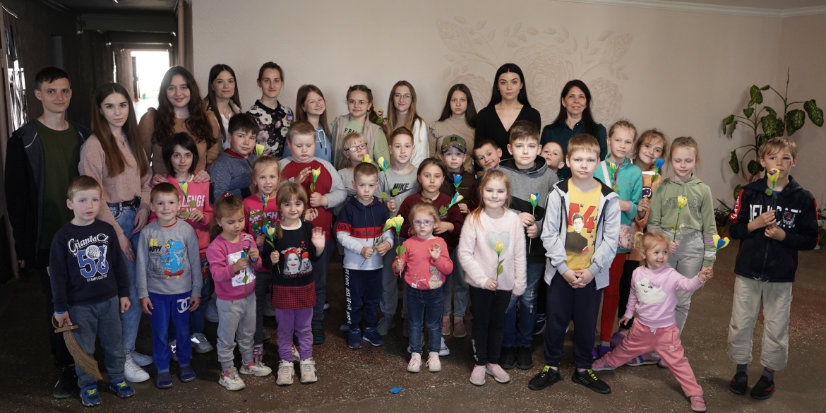 До Дня матері у Вінниці провели майстер-клас для дітей-переселенців