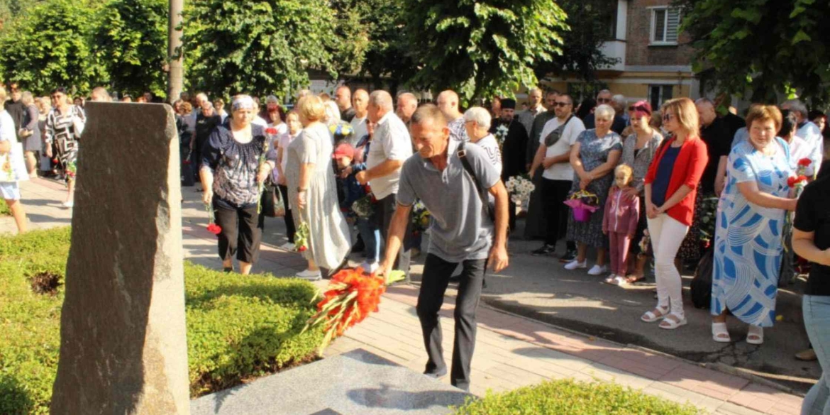 До Дня міста у Козятині відкрили оновлену «Алею Героїв»