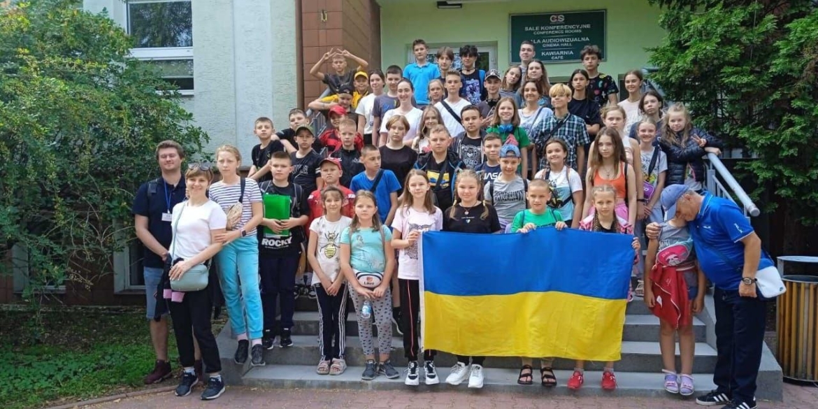 До Лодзинського воєводства на відпочинок поїхали 50 діток з Вінниччини 
