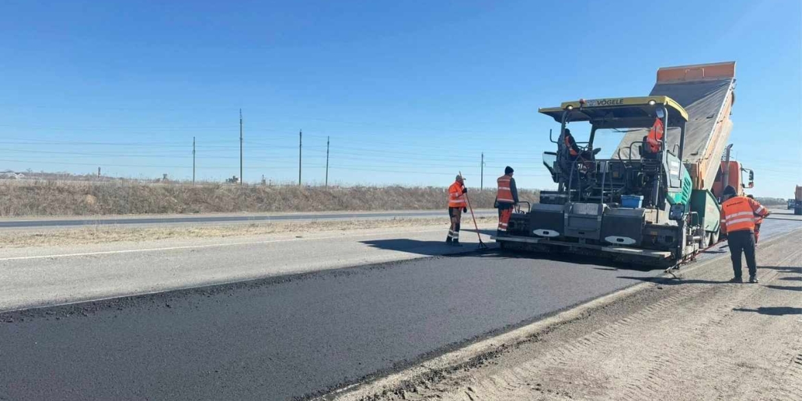 Дорожники попереджають про обмеження руху на автошляху М-21 у межах Вінниці