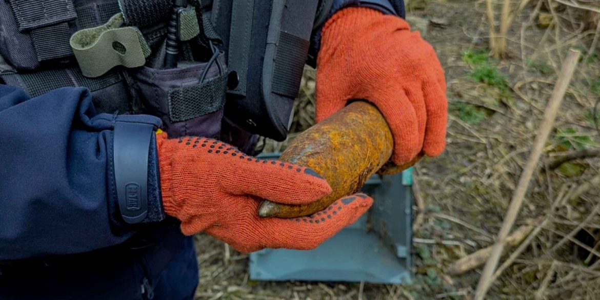 Два артилерійські снаряди знищили сапери на Вінниччині 