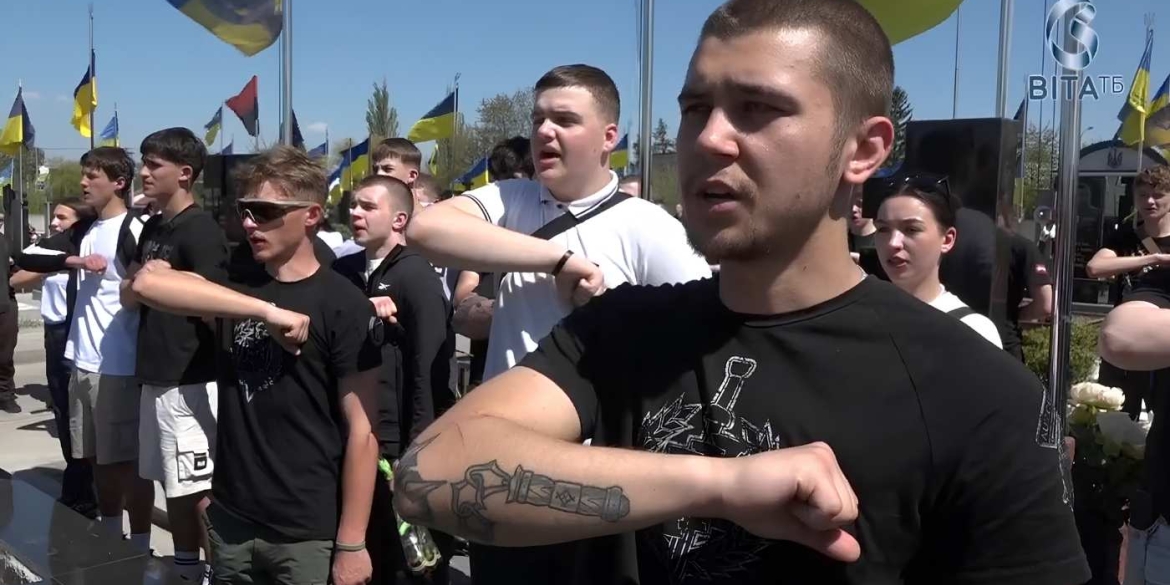 Два роки без «Грєнки» як Вінниця вшанувала пам’ять наймолодшого захисника «Азовсталі»