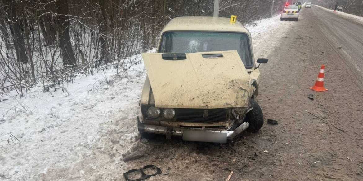 Двоє дітей травмувалися внаслідок зіткнення легковиків у Хмільнику