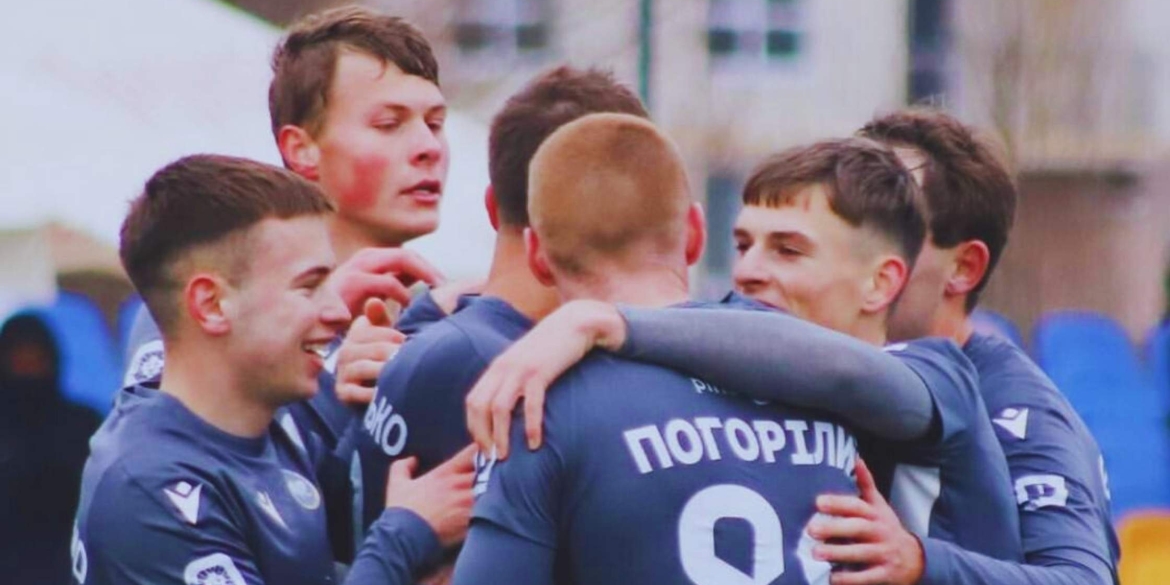 Футбольний клуб «Нива» (Вінниця) виходить з відпустки