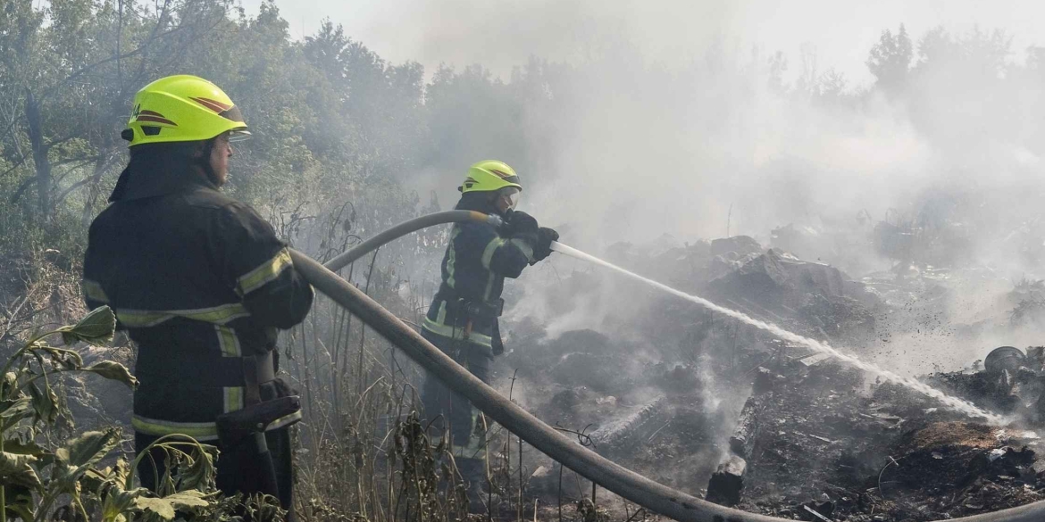 Горіли суха трава та сміття у всіх районах Вінницької області