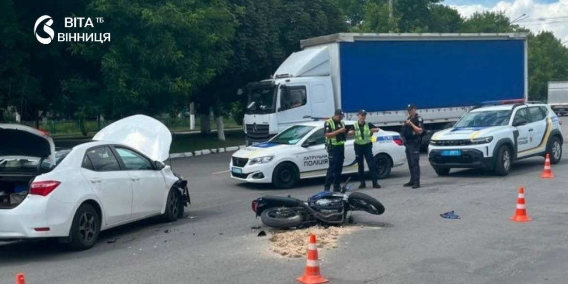 Госпіталізовано водія мотоцикла після ДТП у Калинівці