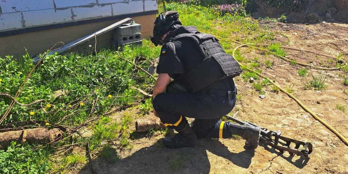 Господарські роботи ледь не завершилися трагедією на Вінниччині виявили артснаряд