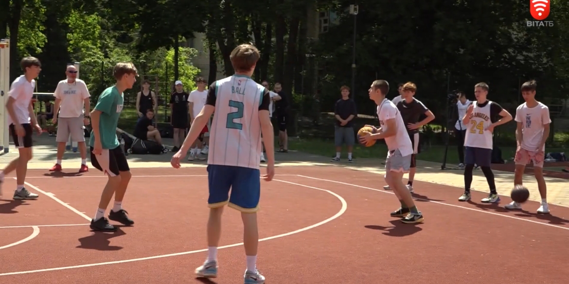 У Вінниці пройшов турнір з баскетболу 3 на 3 серед гравців до 18 років