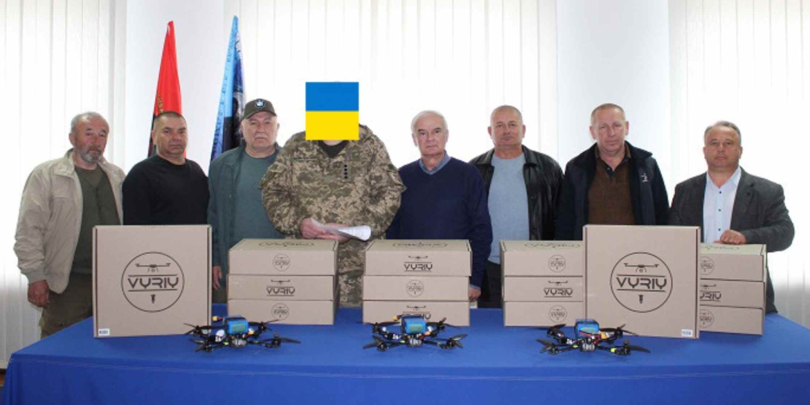 Калинівська громада передала захисникам безпілотні літальні апарати